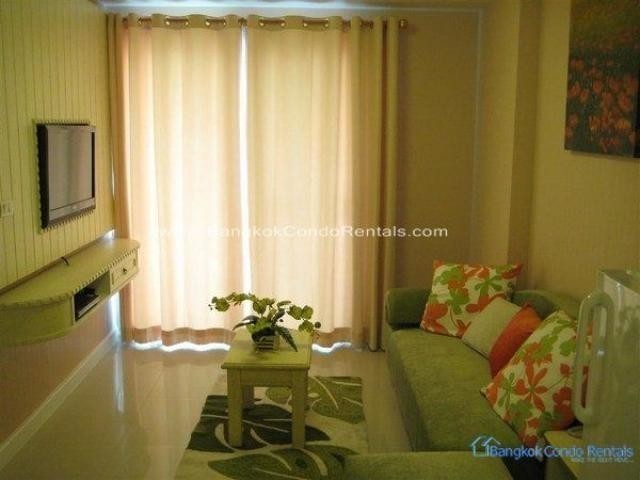 1 Bed Condo in Thonglor