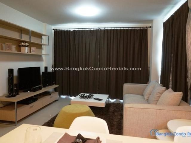 2 Bed The Clover  Thonglor