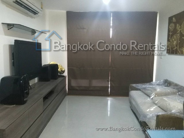 2 Bed Condo for Rent at The Link