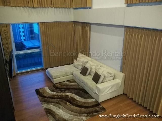 2 Beds for rent at The Rajdamri