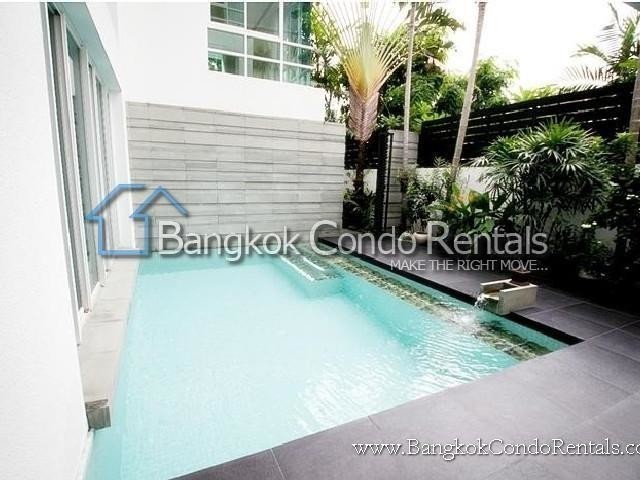 4 Bed Single House for Sale in Sathorn