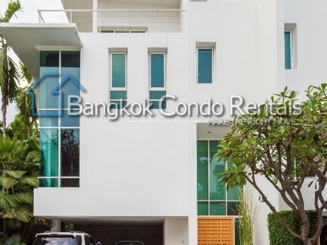 4 Bed Single House Chong Nonsi