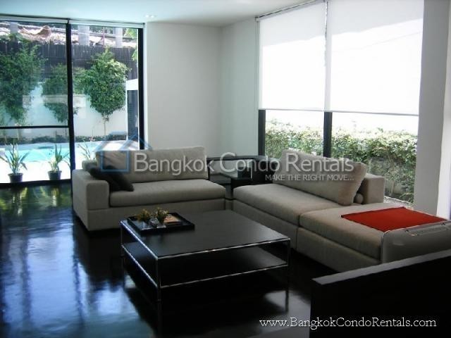Single House for Rent Thonglor