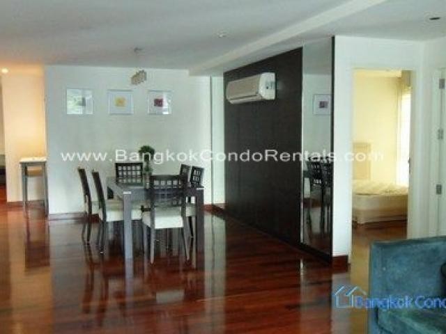 3 bed Urbana Sukhumvit