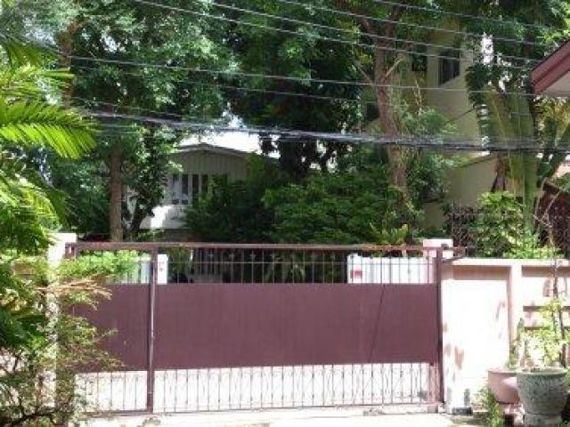 4 Bed Single House Sutthisan