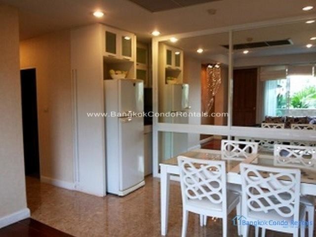 2 Bed Condo for Rent Baan Thanon Sarasin