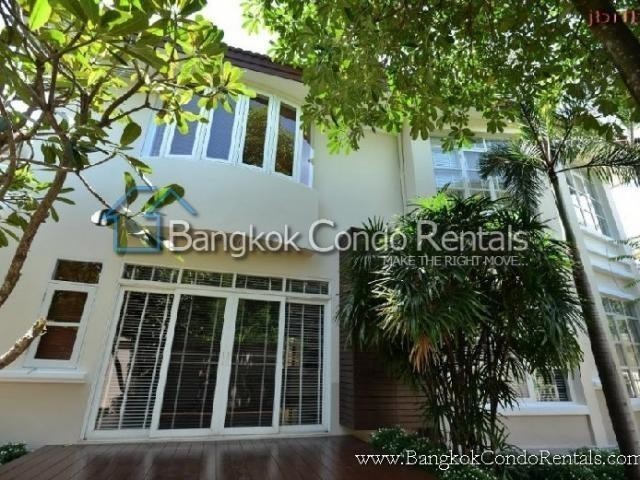 Single House for Rent in Ramkhamhaeng