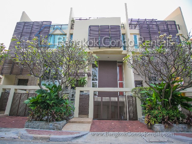 4 Beds Townhouse Sathorn