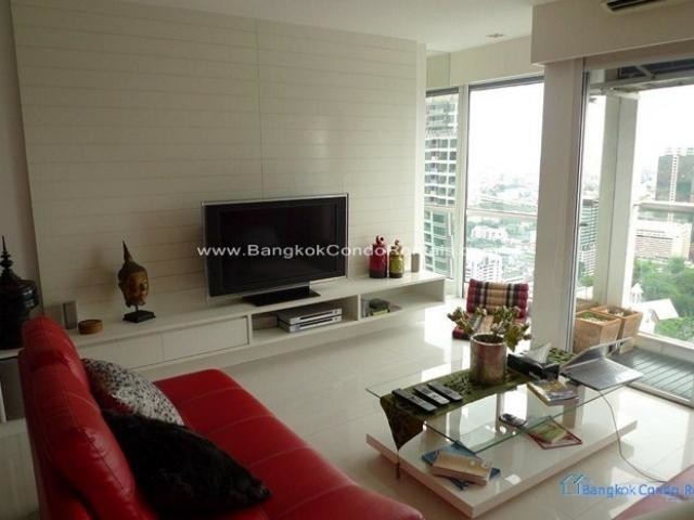 2 Bedrooms Silom Suite