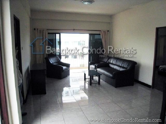 2 Bed Apartment for Rent in Asoke