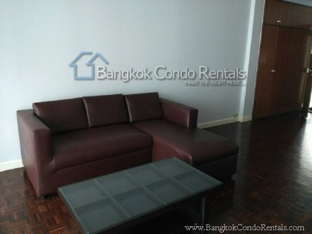 2 Bed Apartment for Rent in Asoke