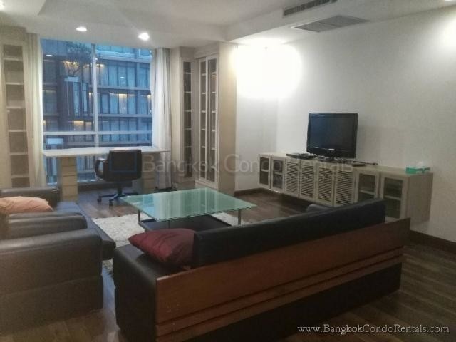 2 Bed The Rajdamri