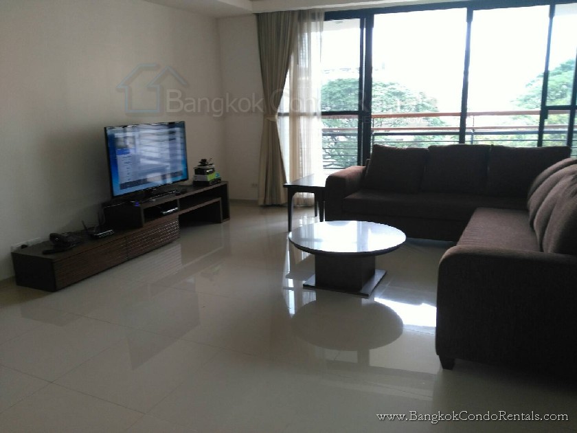 3 Bed  Apartment for rent in Asoke