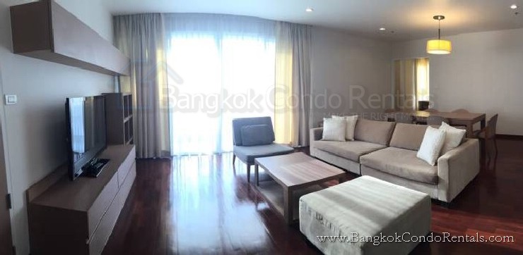 2+1 Bed Apartment for rent in Phromphong