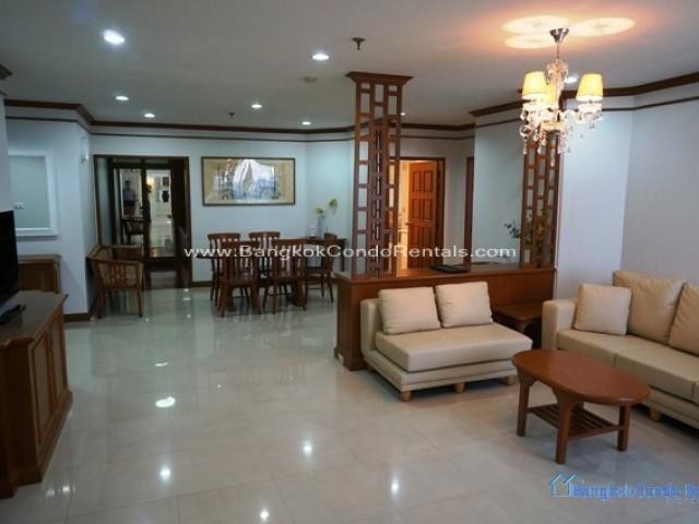 3 Beds Baan Suanpetch