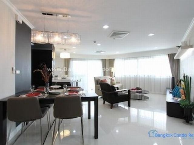 2 Bed Apartment Phrom Phong