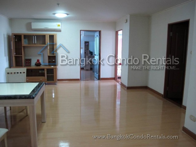 2 bed Master View Executive Place