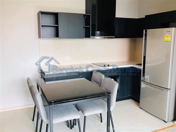 2 bed Rhythm Sukhumvit 44