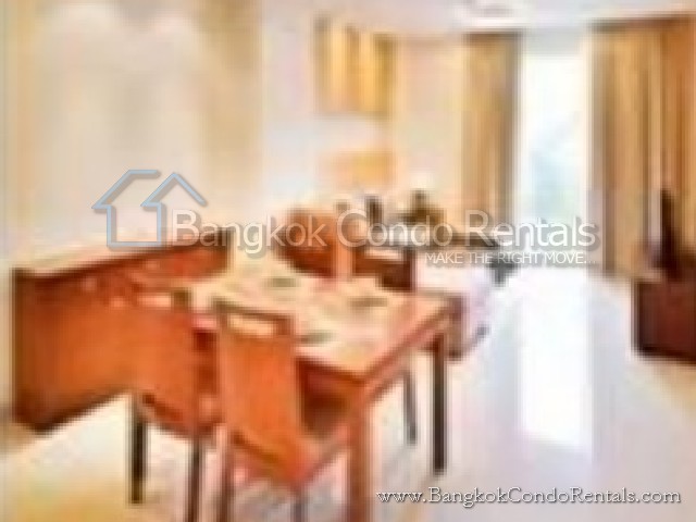 2 Bed Apartment for Rent in Ekkamai