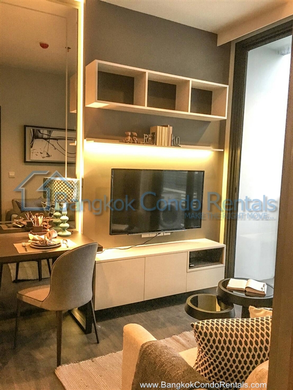 Edge Sukhumvit 23