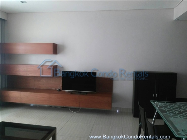 2 bed The Wind Sukhumvit 23