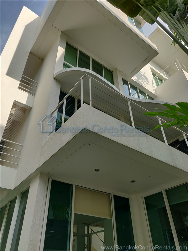 4 Beds Single House for Rent Sathorn