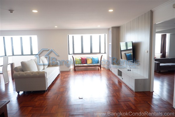 2 beds Condo for rent at Omni Tower 