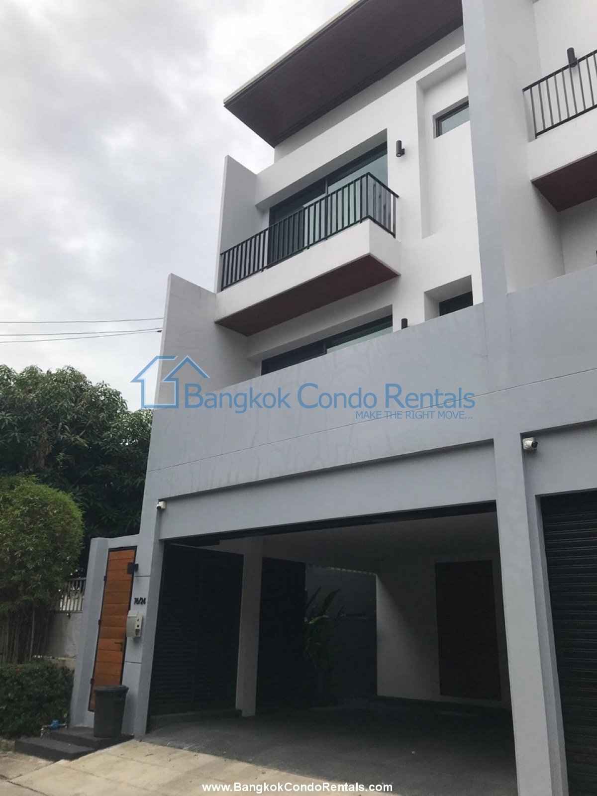 3 bed Townhouse Phrom Phong