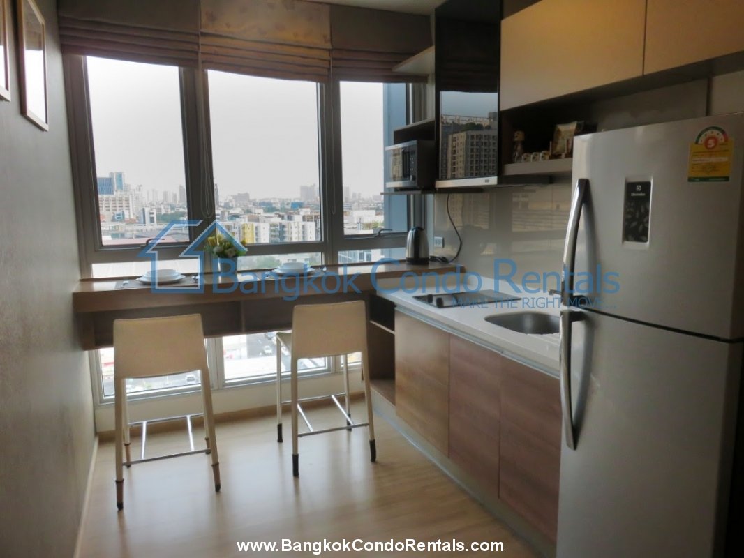 1 bed Rhythm Sukhumvit 50