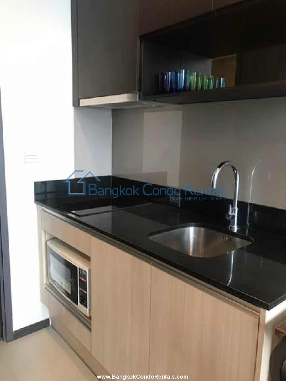 1 bed Edge Sukhumvit 23