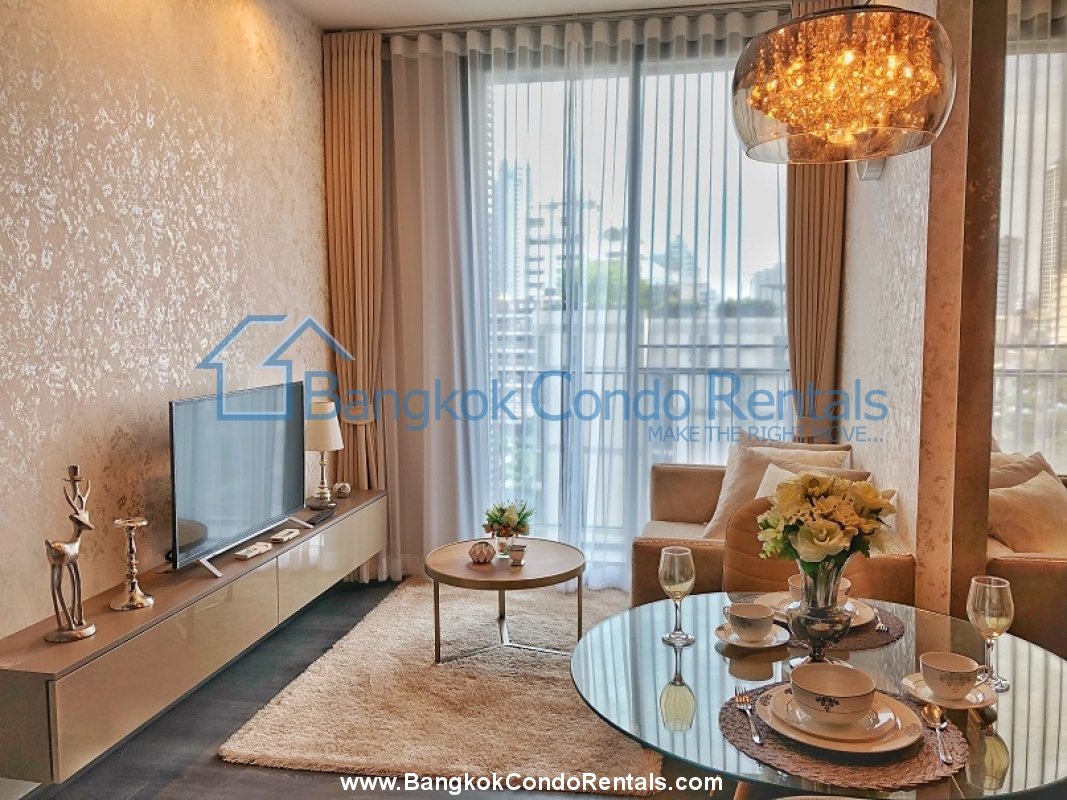 1 bed Edge Sukhumvit 23