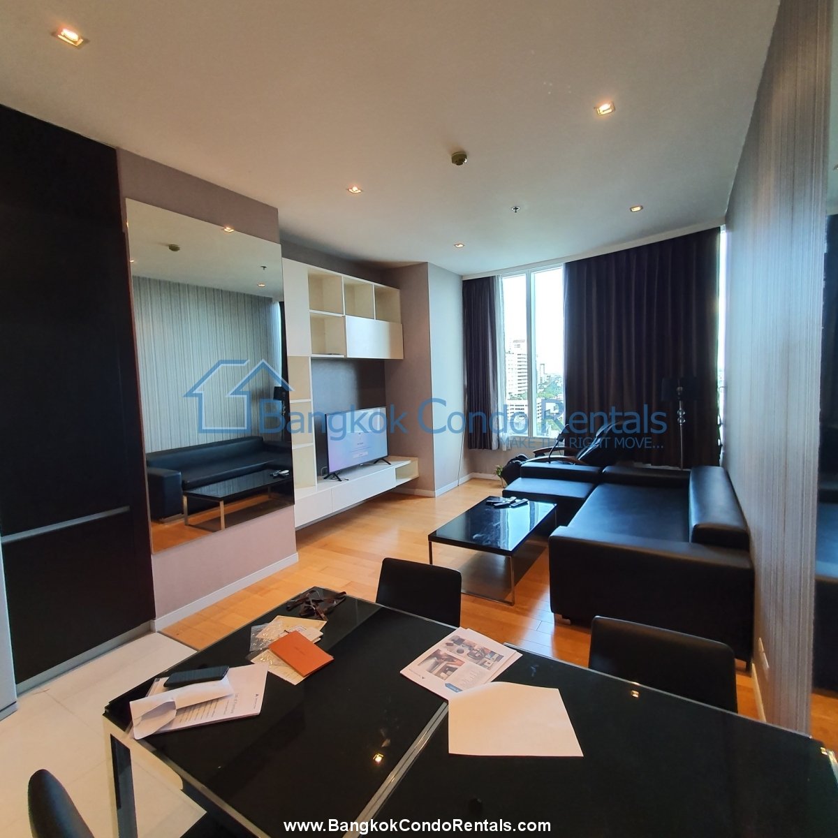 2 bed Eight Thonglor