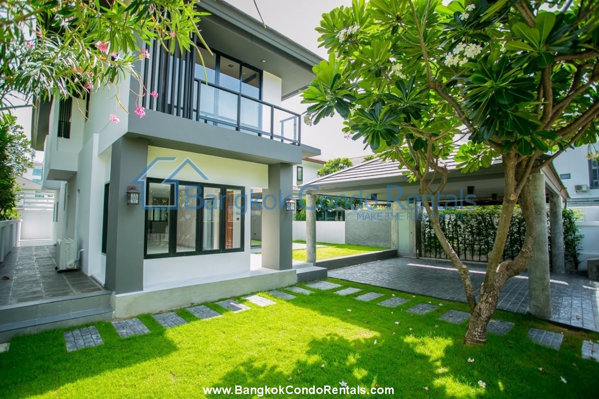 4 bed Single House Lad Phrao