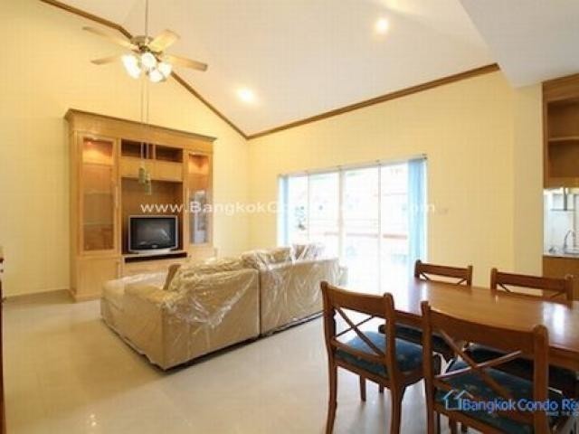 2 Bed Apartment Phrom Phong For Rent