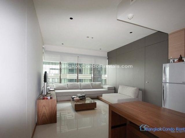 Luxury 1 Bed in  Emporio Place