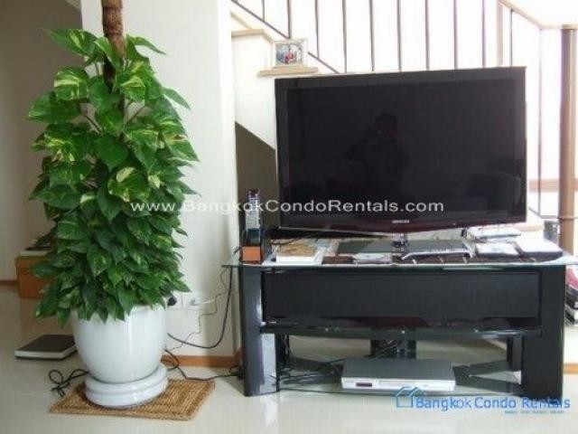 1 Bed Duplex Condo For Rent