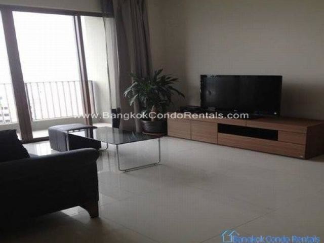 1 bed Emporio Place