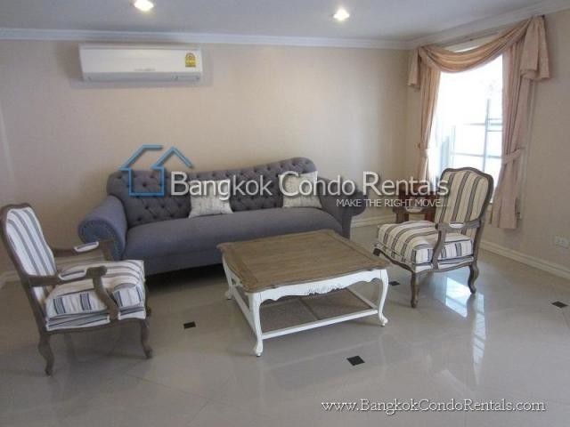 5 Bed Single House for Rent in Bearing