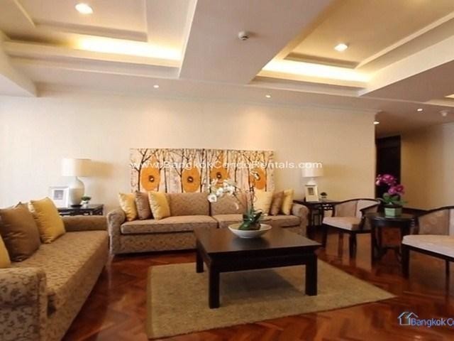 Huge 3 Bed in Asoke