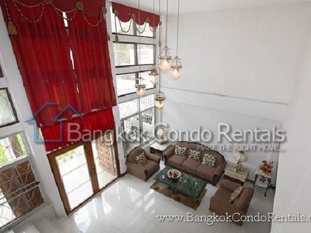 3 Bed Single House Phrom Phong