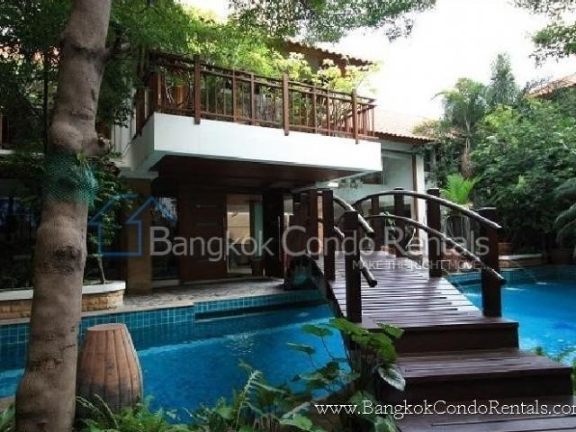 Single House Phrom Phong