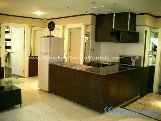 2 bed Asoke Place