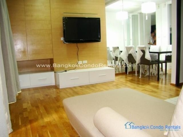 Modern Condo Sukhumvit 36