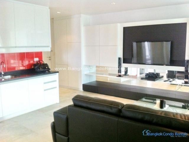 2 Bed Asoke Place