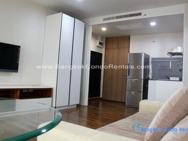  Modern Style 1 Bed in Thonglor