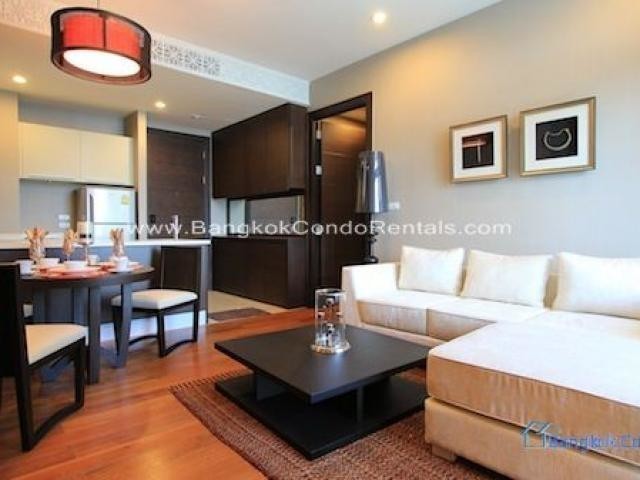 1 Bed for Rent in Ploen Chit