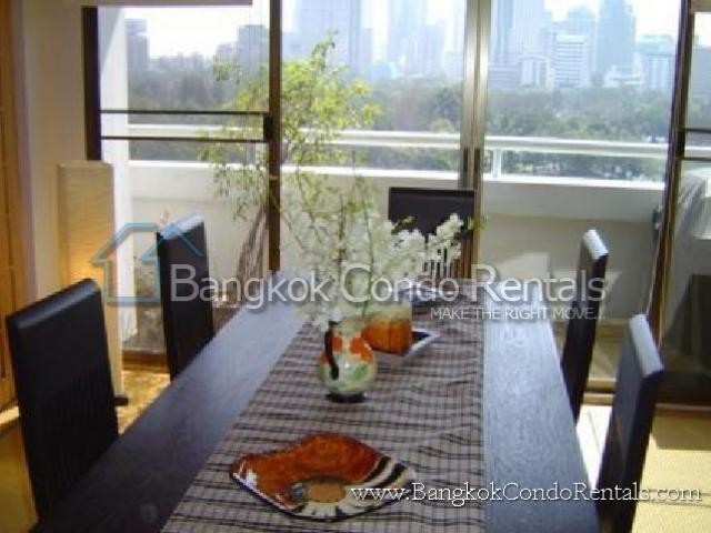 3 Bed condo for Rent Lumpini Park View