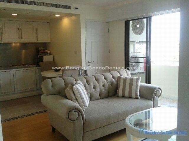 2 bed Phasuk Place Condominuim