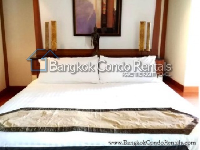 4+1  Beds Apartment Chong Nonsi