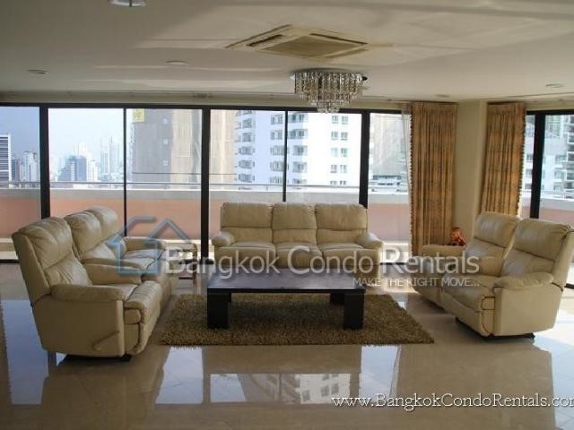 5 Bed for Rent at President Park